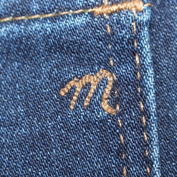 𝅺madewell 10" High Rise Skinny Jeans - Picture 4 of 7
